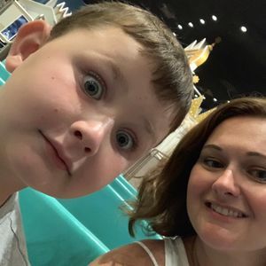 Meet your Posher, Stacy